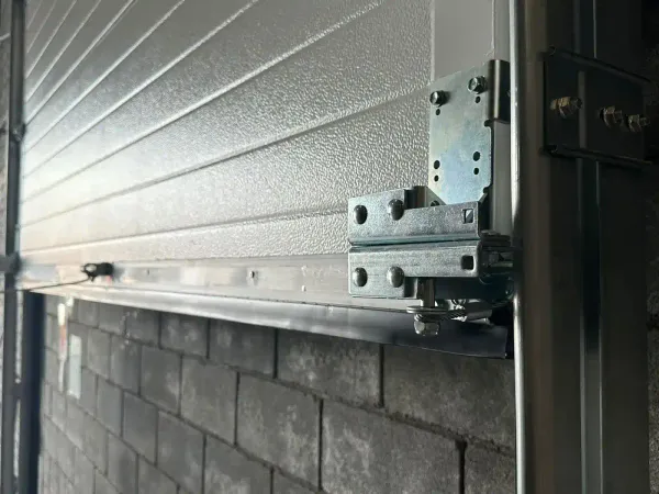 Panel aislante de puerta seccional ThermoSeal