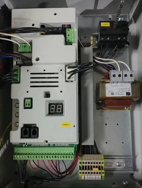 Paneles con Tarjeta Impresa (PCB): Economía con Limitantes — imagen 2