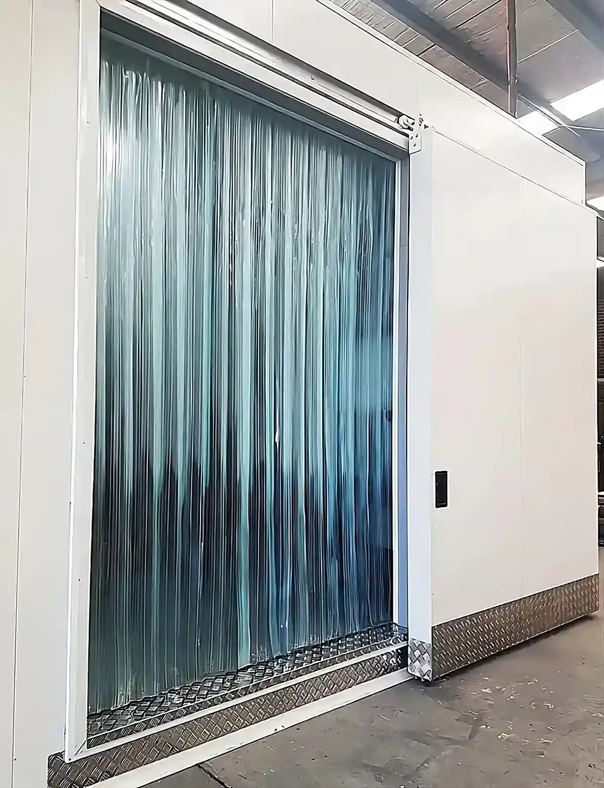 Cortina hawaiana para cuartos frios
